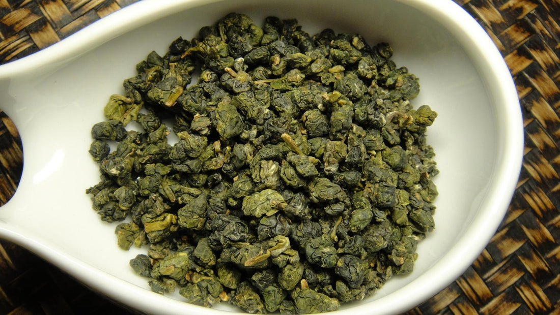 Odkryj Sekret Tajwańskich Wzgórz: Niezwykła Magia Herbaty Oolong!